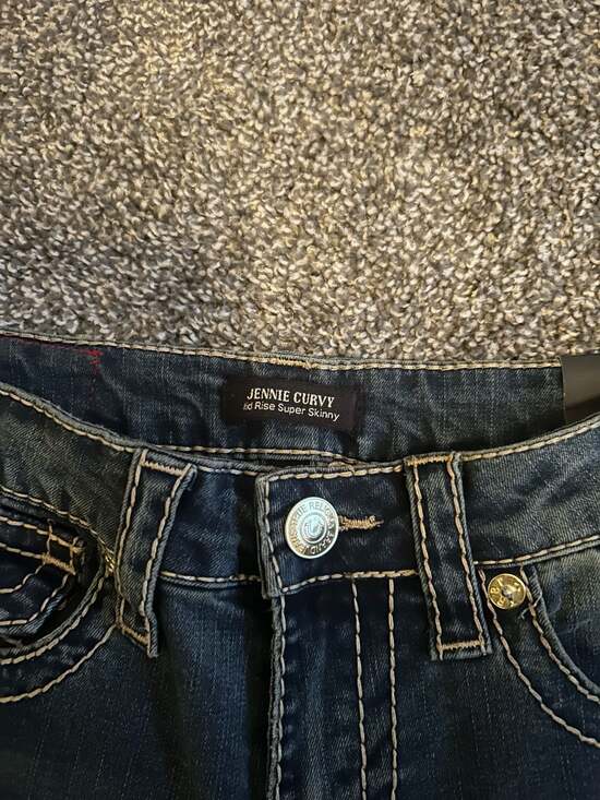 True Religion Women's Jennie Curvy Skinny Jeans - Picture 3 of 6